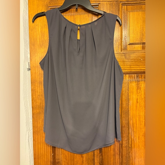 Worthington Sleeveless Blouse - Picture 2 of 4